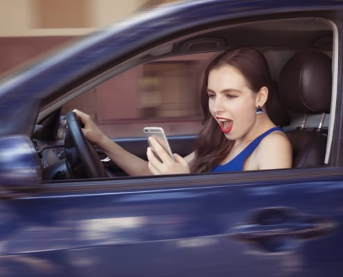 7 tips to prevent distracted driving