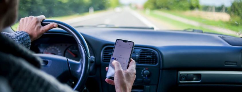 how much does texting while driving increase auto insurance premiums