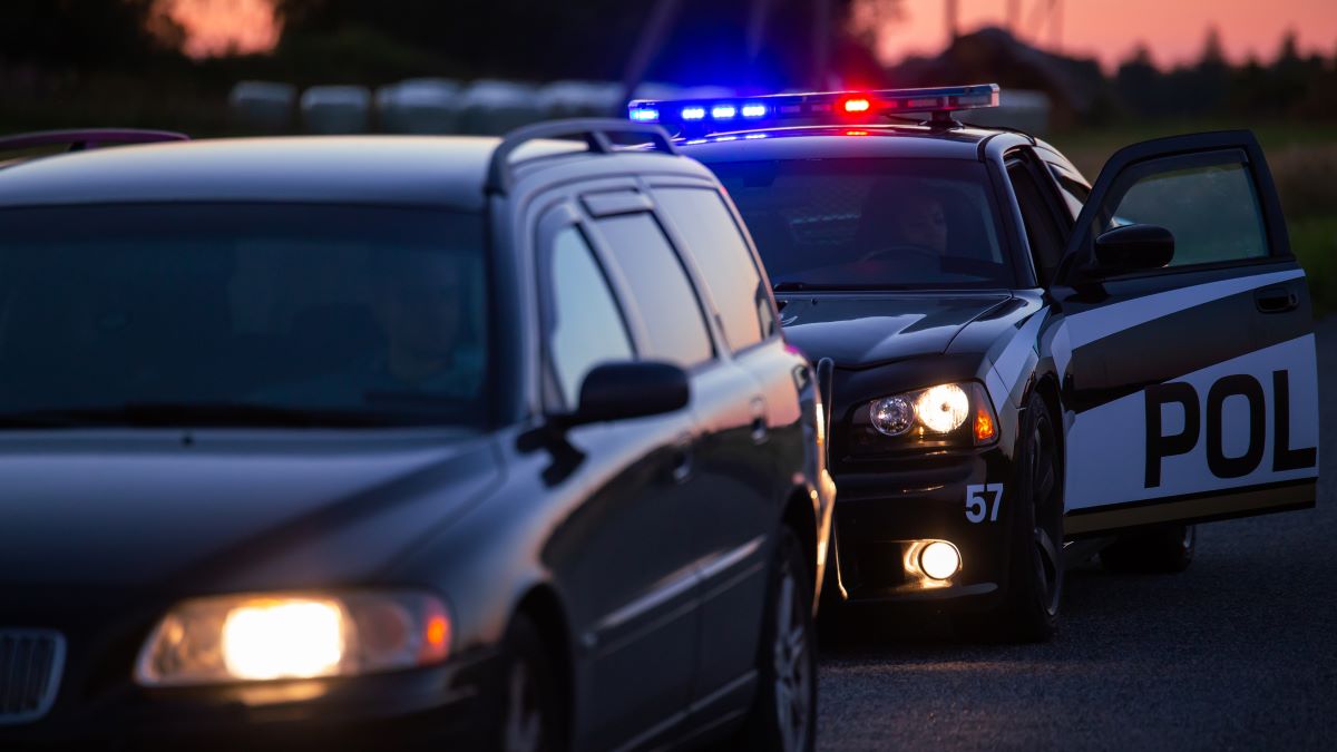 how to lower your car insurance after a ticket